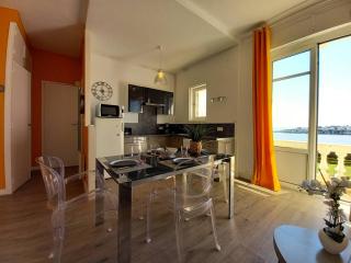 Royan - VUE MAGIQUE pour cet APPARTEMENT au 1er étage - Résidence du Golf - Royan - 0