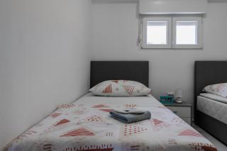Apartments Kristija - Vir - 4