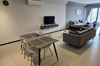 Deluxe Seaview Suite Twin Bed by The Only Bnb - Tanjong Tokong - 6