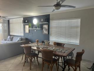 Beachfront @ Driftwood 6 Luxury Family Apartment - Ballito - 9