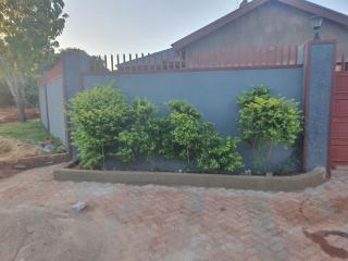 Genesis Guesthouse - 9