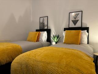 West End Terrace - Free Parking - Leicester - 4