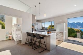 Luxury Retreat - Matakauri - Queenstown - 3