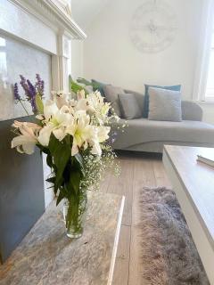 BEAUTIFUL 2 Bedroom Apartment CENTRAL Wimbledon, 2 min walk to Wimbledon Station - Londra - 3