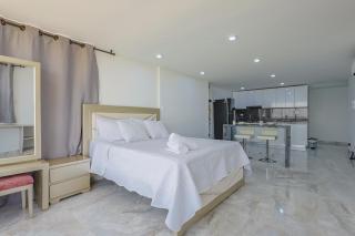 Lujoso apartamento con vista al mar - 5