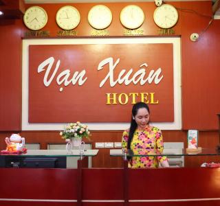 Vạn Xuân Hotel - 0