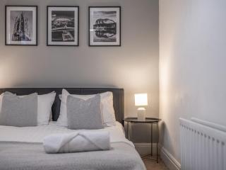 Spacious City Sanctuary - Newcastle upon Tyne - 8