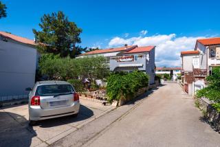 Apartments Say close to Center and Beach - Novalja - 9