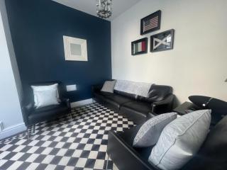 Guild Hall, sleeps 8 with parking in New Quay - New Quay - 3