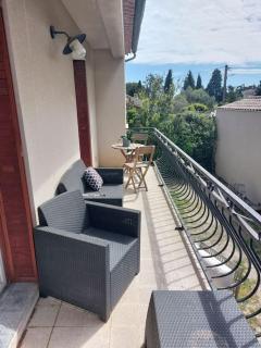 Maison 3 chambres avec jardin et piscine à deux pas d'Avignon - 2