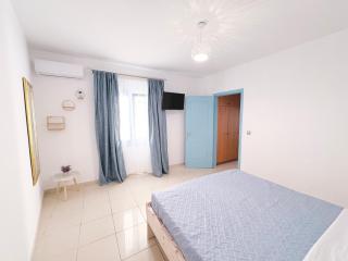 Fira Deluxe Apartment - Fira - 6