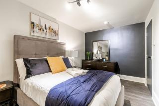 Modern Apartment in a Trendy Neighbourhood - Hamilton - 8