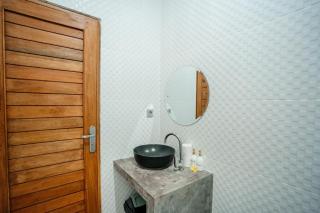 Kubu Gena Guest House Canggu - Canggu - 1