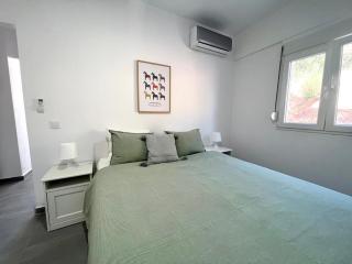 Sithonian suites - 1