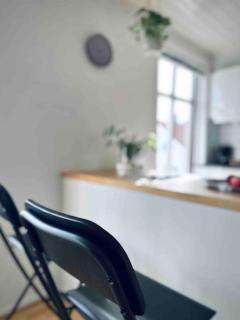 Utsikt, sentralt og romslig! - 9