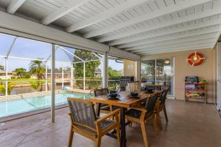 Gulf Access, Canal View, Heated Pool and Hot Tub - Barefeet Retreat- Roelens Vacations - 8
