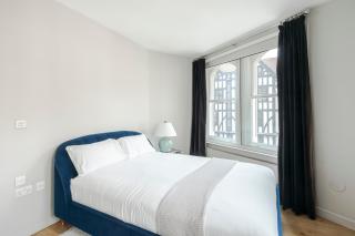 Immaculate 2-Bed Apartment in Prime Central London - 9