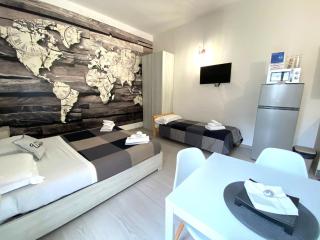 Newhouse CRISPI 78 - Bari - 8
