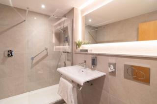 PREMIER SUITES Edinburgh Fountain Court - Edimburgo - 1
