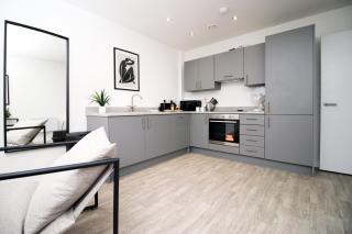 Modern Two BR | Free Parking - Taunton - 8