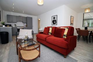 Modern Two BR | Free Parking - Taunton - 9