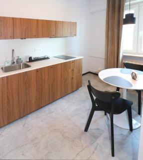 Falcon Apartment 5 Metro SGH - 1