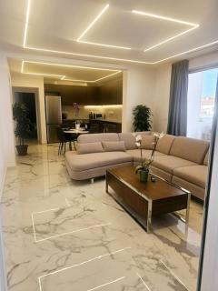 DELUXE APARTMENT - Paphos - 0