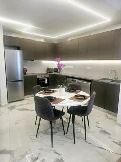 DELUXE APARTMENT - Paphos - 3