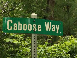 Seaboard Coast Line 0843 sleep in a caboose on a bison ranch - 1