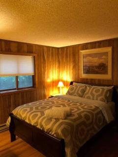 Gated Poconos cabin with Community Amenities - Bushkill - 1