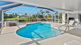 Belloccia with pool spa best boating location - 9