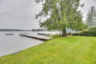 Waterfront Grapeview Escape with Boat Dock and Views! - Grapeview - 9