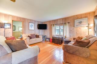 Waterfront Grapeview Escape with Boat Dock and Views! - 6