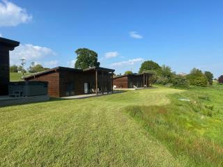 Meadow Valley Lodge 1 - Ipswich - 9