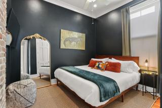 Upscale 3 Bed 2 Bath Private Home in Uptown New Orleans! Close to Magazine Street, Universities, & French Quarter - 3