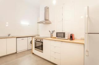 Remarkable 3 bedroom Apartment in L'Eixample - Valencia - 2