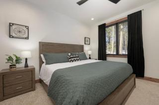 Luxury Mountain Retreat - 5