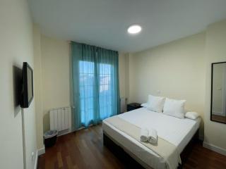 Chalet Pension Rooms Abril - Madrid - 8