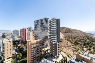 Luxury Apartment with Stunning Seaview in Benidorm - Benidorm - 2