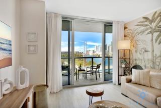 2BR with Balcony - Amazing Pool - Gym - Hallandale Beach - 1