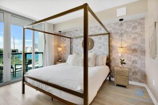 2BR with Balcony - Amazing Pool - Gym - Hallandale Beach - 6