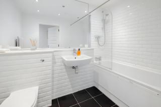 Large Apartment By Liverpool Street Station - Londra - 2