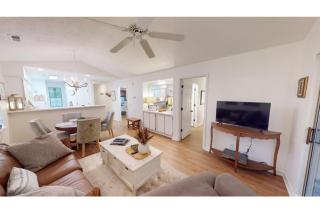 Golfers Dream 2 Bedroom at True Blue - 1