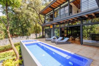 Casa Retiro: With pool and garden in Avándaro - Valle de Bravo - 0