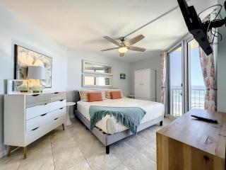 Ideal Family Friendly Beach Vacay. Beachfront & Steps to Flagler Ave - New Smyrna Beach - 8