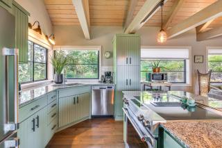 Mountain Views Peaceful Eugene Country Cottage! - 9
