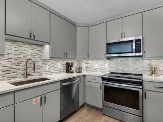 Beach House Condominium 202B by Newman-Dailey - Destin - 7