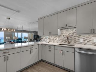 Beach House Condominium 202B by Newman-Dailey - Destin - 1