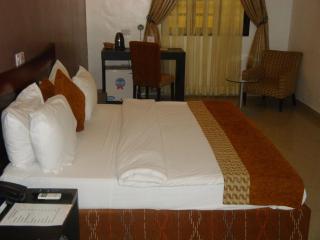 Suru Express Hotel GRA - 6