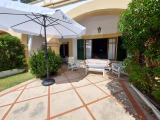 CASA FARO Spacious, Ground Floor Property on the Pine Walk, Covered terrace with Sea Views. Wifi/Air Con - Pollença - 6